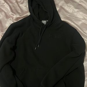 black puma sweatshirt